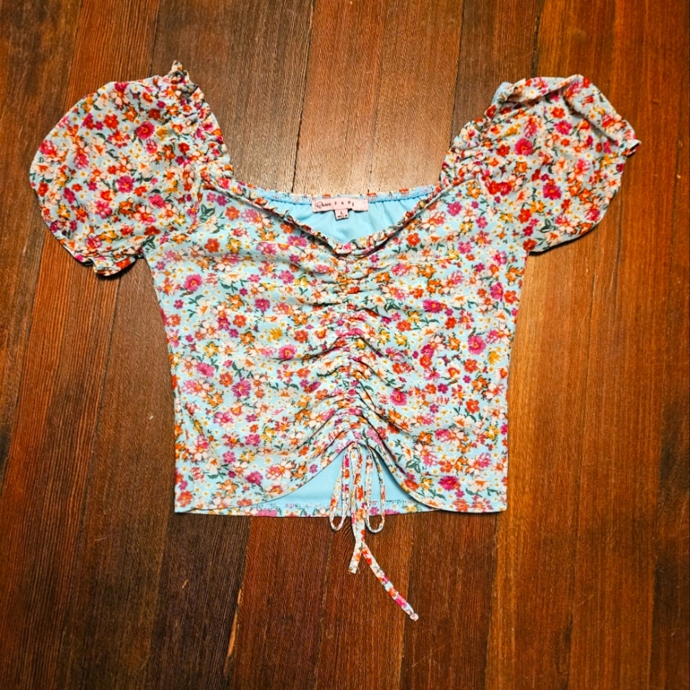 chase FAME floral crop top